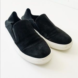 Steve Madden Size 7.5 Womens Fayna Slip-On Sneakers Black Loafers Soft EUC